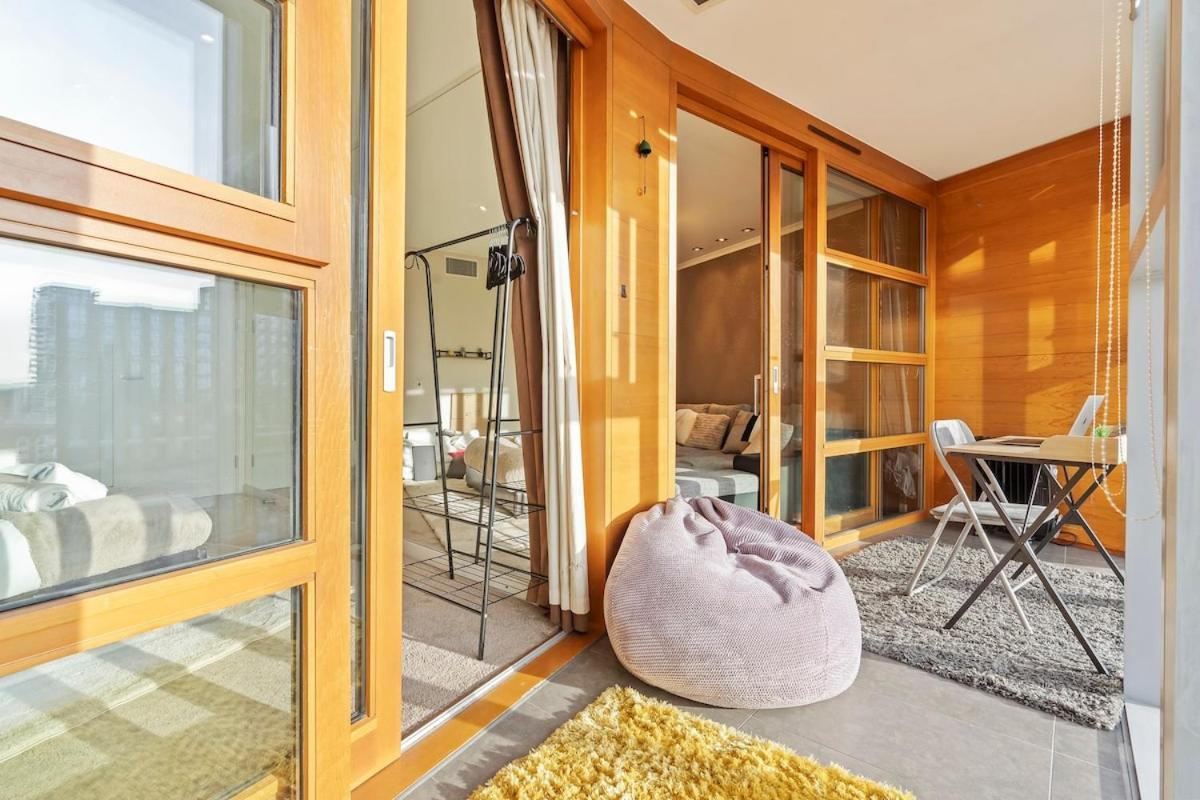 Elegant 1br Battersea Flat With Stunning River Views Appartamento *
